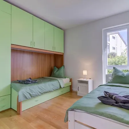 Apartamento Family Friendly With A Swimming Pool Nska, Krk - 23811